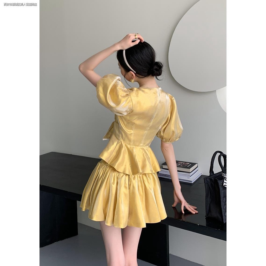 Bộ Trang Phục Hai Mảnh Gồm Áo Và Váy Ngắn Phong Cách Hong Kong Cổ Điển Sang Trọng Dành Cho Bạn Nữ Mặc Hàng Ngày