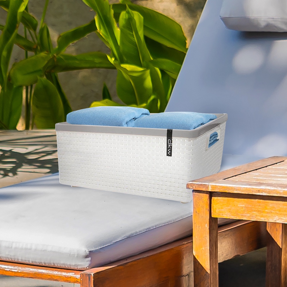 HomeBase DKW rổ đựng đồ bằng nhựa Thái Lan size L 16x37x26cm màu trắng