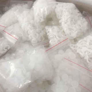 Nút đựng keo nối mi và nhẫn đựng keo
