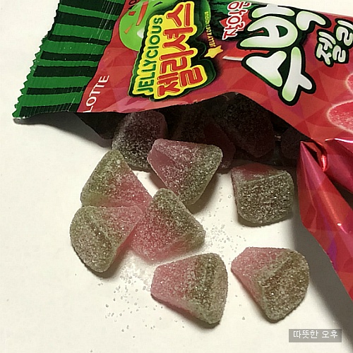 LOTTE) Kẹo Dẻo Dưa Hấu - 롯데) 젤리셔스수박바젤리 50G