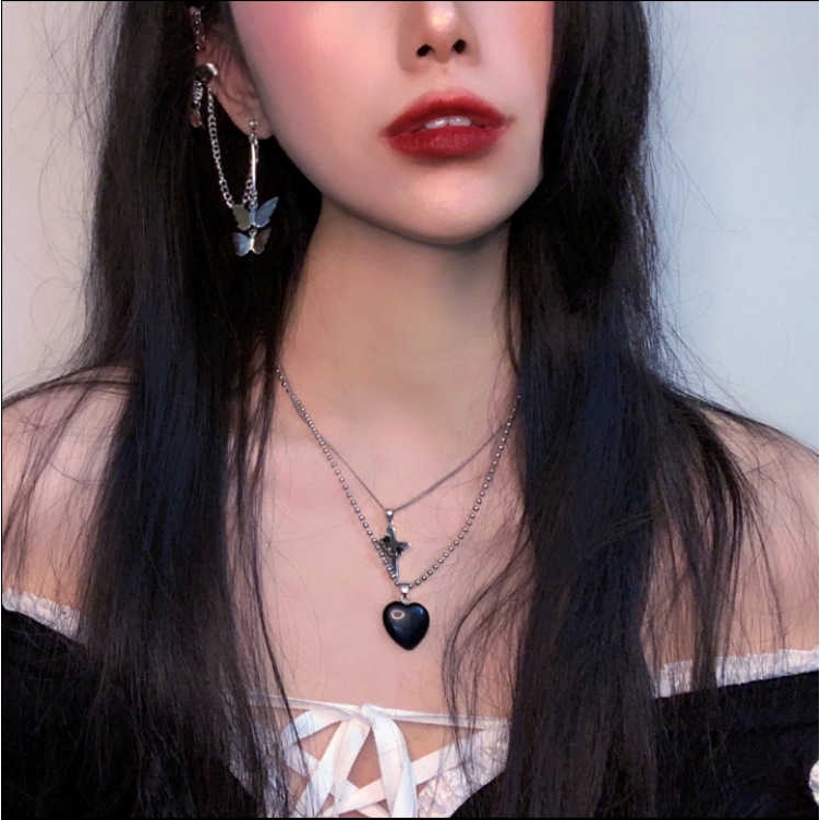 Khuyên tai xỏ lỗ và kẹp tai có dây chuỗi mặt hình bướm 2801