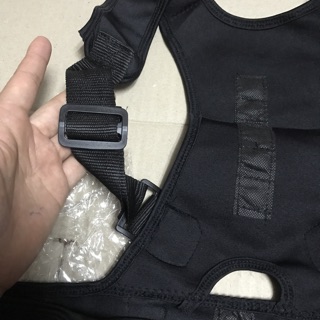 Đai chống gù lưng.