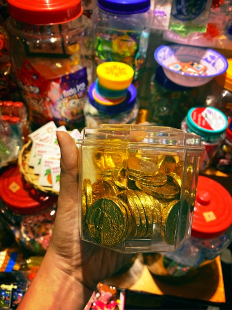 15 Viên socola hình đồng tiền vàng (tròn và vuông)