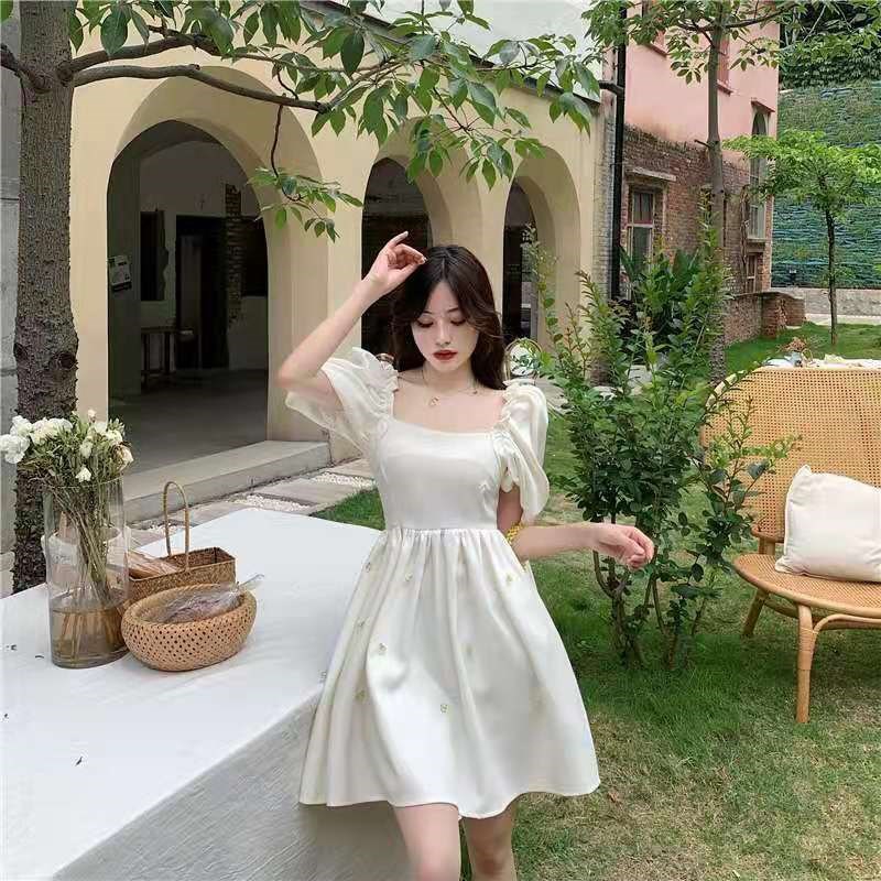 Váy nữ cổ vuông thiết kế tay phồng dáng xòe, Đầm thời trang công sở cao cấp dự tiệc sang trọng V113 | BigBuy360 - bigbuy360.vn