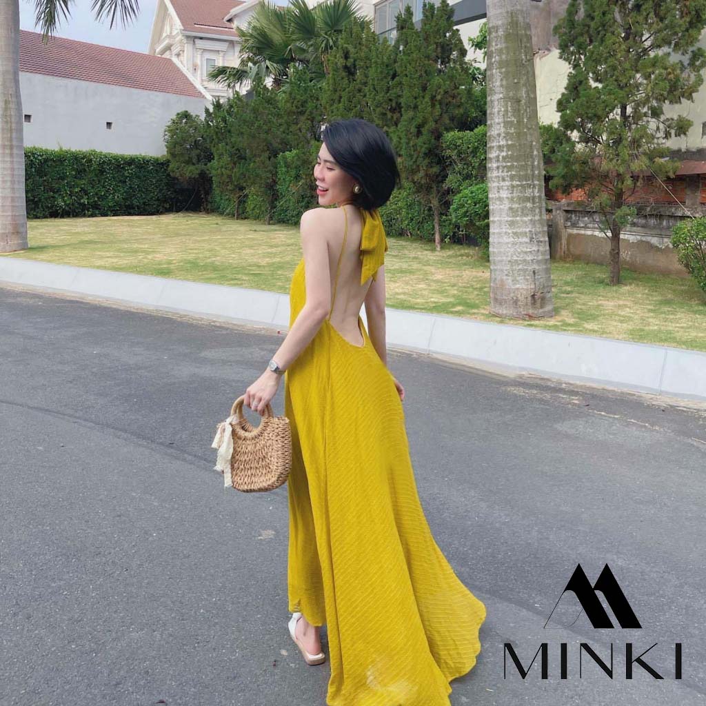 ĐẦM MAXI YẾM VÀNG HỞ LƯNG - CHẤT LIỆU CAO CẤP - MÀU VÀNG SANG CHẢNH