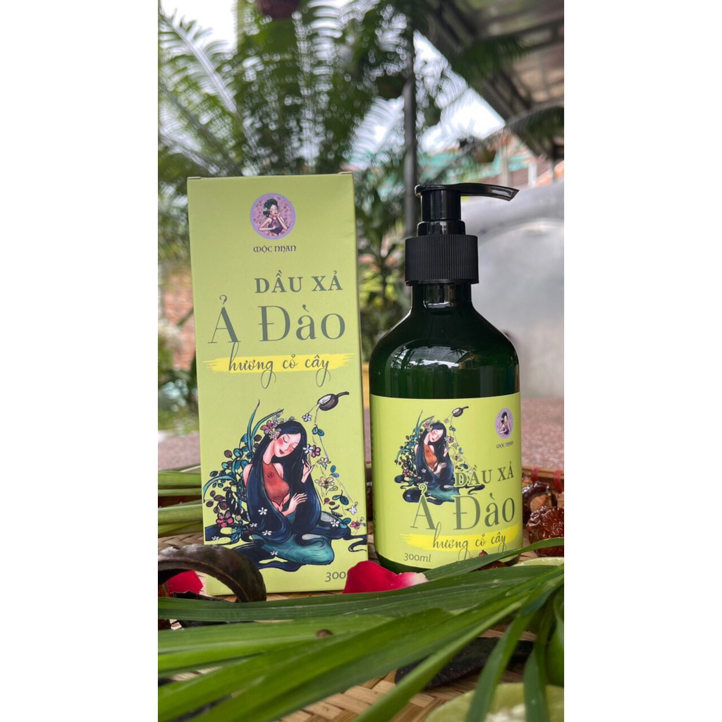 Dầu gội thảo dược Cỏ Cây Mộc Nhan Natural 100% nguyên liệu từ thiên nhiên an toàn và thân thiện với môi trường