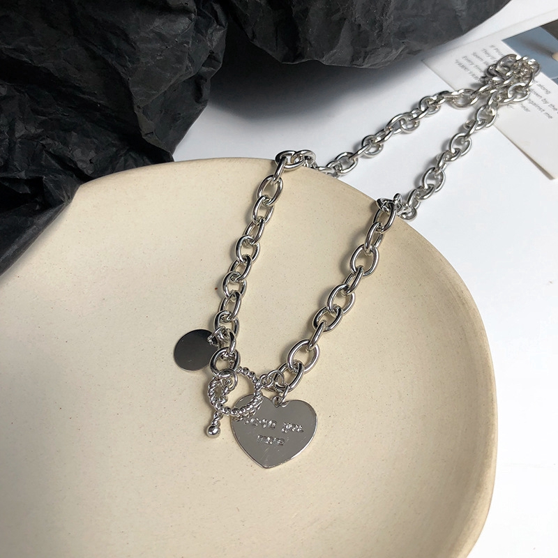 SUXI Dây chuyền choker mặt hình trái tim thời trang