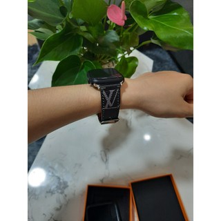 [Combo] dây đeo Apple watch và ốp lưng iPhone mẫu LV