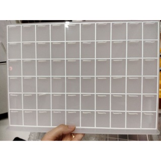 Đế đứng trưng mặt dây chuyền bằng mica
