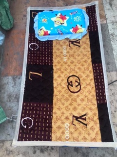 Nệm nhung đi học cho bé 1m2,1m4