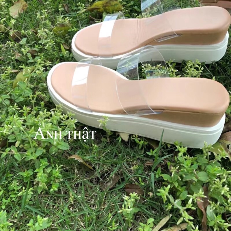 Dép đế xuồng quai trong