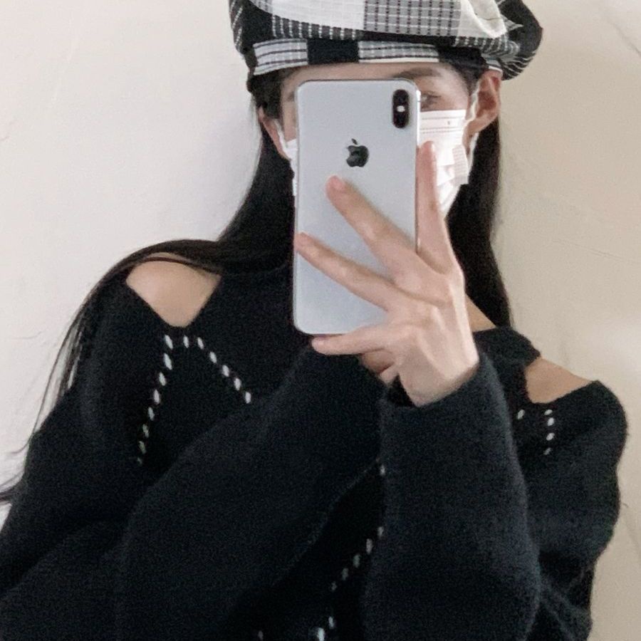 Áo sweater dệt kim kiểu dáng rộng trễ vai thời trang phong cách thu đông cho nữ