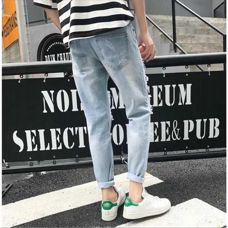 Quần jean rách nam nữ dáng baggy màu xanh in chữ nhạt Pon.mens