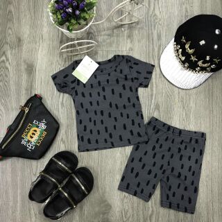 Combo 4 bộ Carter bé trai bé gái