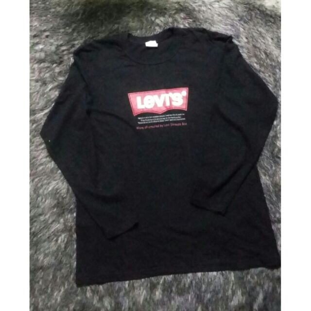 Áo thun tay dài Levi's