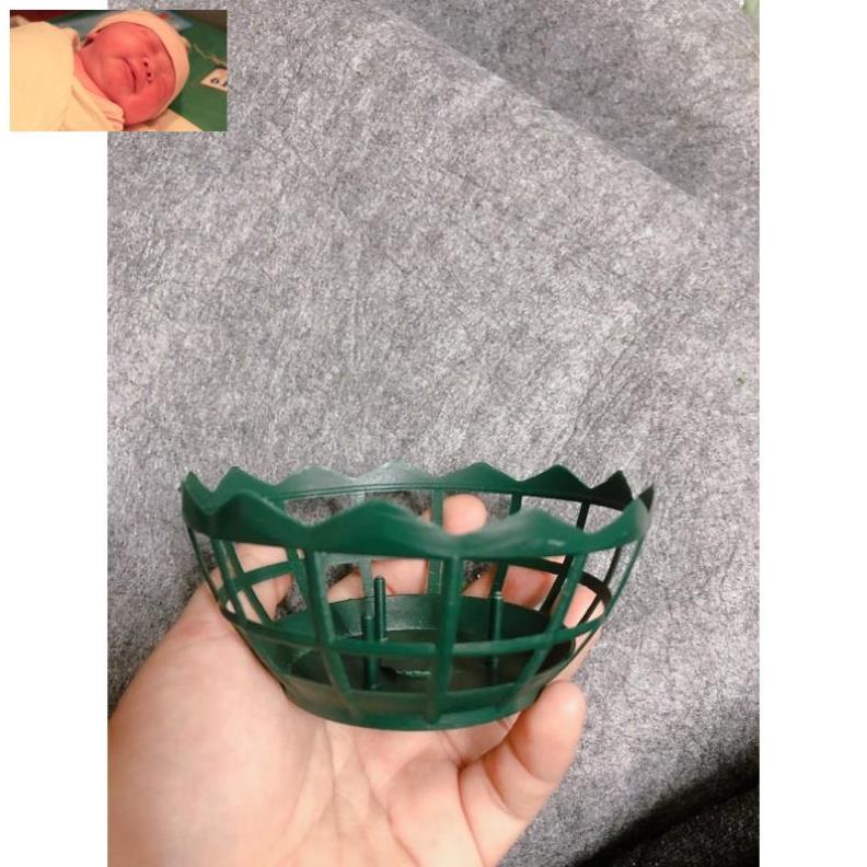 Giỏ nhựa cắm hoa để bàn cô dâu,bàn tiệc siêu đẹp