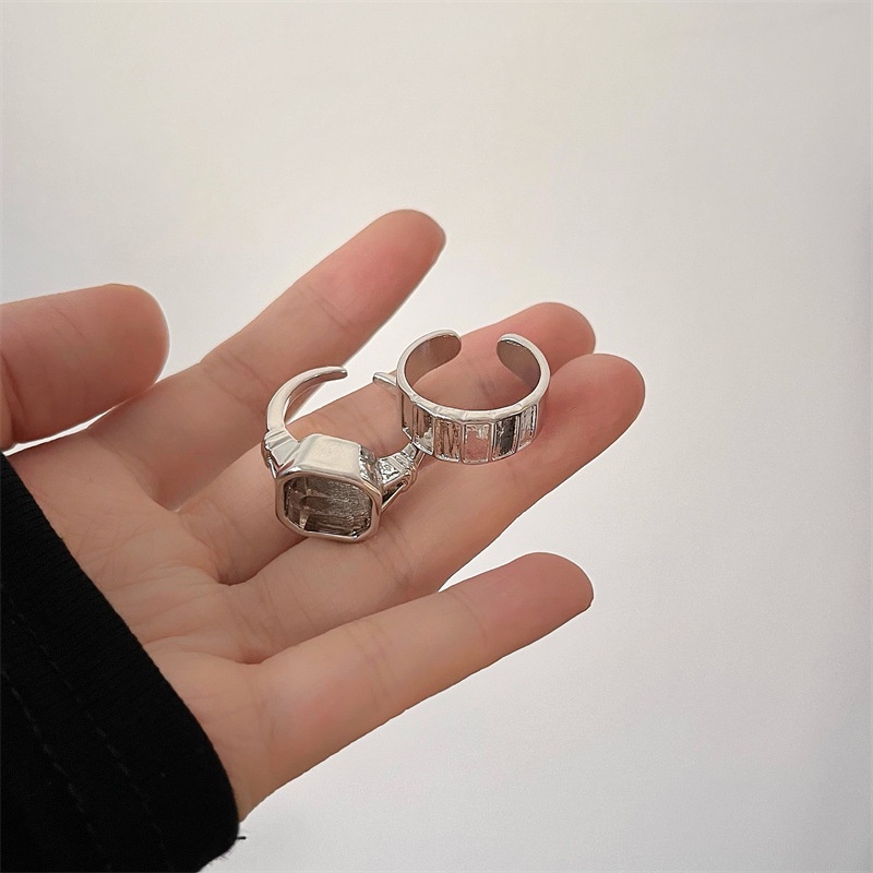 Nhẫn Hở Đính Đá Zircon Trắng Trong Suốt Phong Cách Vintage