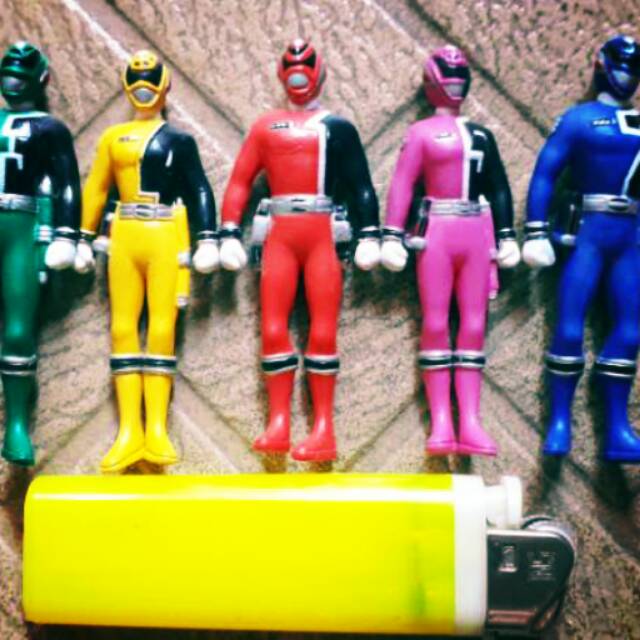 Set 5 Mô Hình Đồ Chơi Nhân Vật Siêu Nhân Super Sentai Free Ongkir