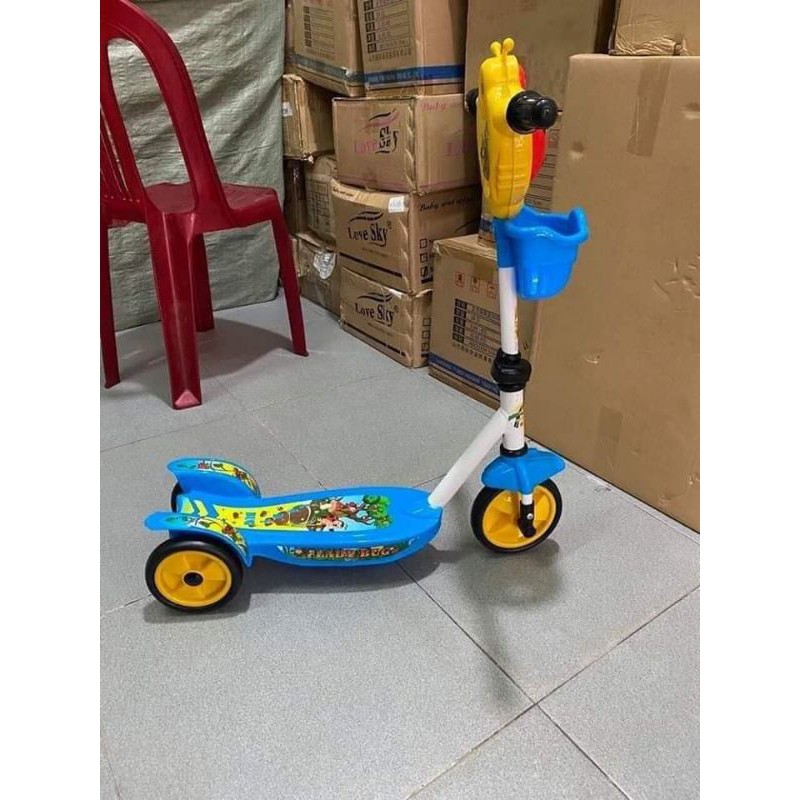 Xe trượt scooter con bọ Nhựa Chợ Lớn K1 - M1672-X3B.1 Nhựa Chợ Lớn M1672-X3B (Xanh dương). quà tặng sữa Nan