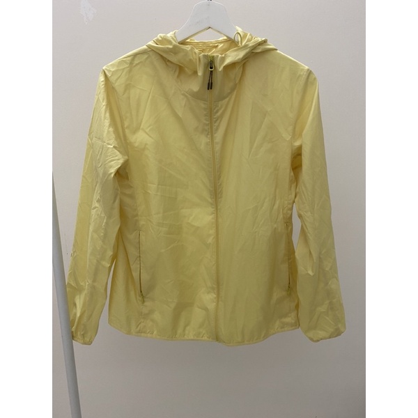 Pass áo khoác gió chống nắng UNIQLO Nhật chính hãng