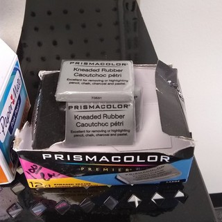 Gôm đất sét Prismacolor Premier Kneaded Eraser