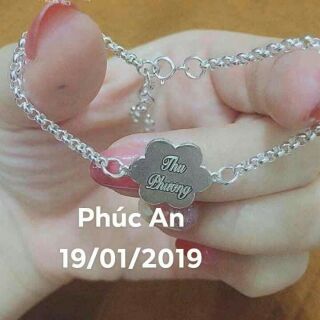 Lắc tay bạc khắc tên cho bé