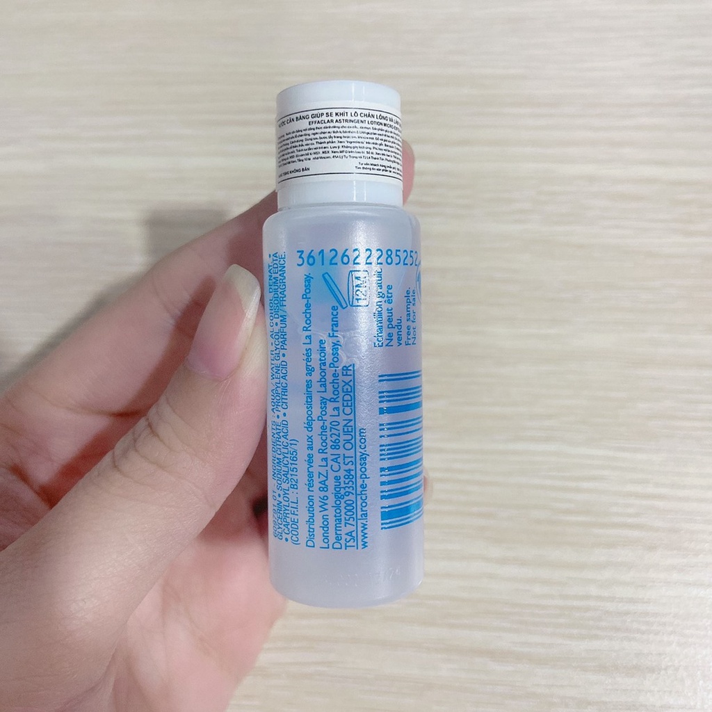Nước Cân Bằng Giàu Khoáng La Roche Posay Cho Da Dầu, Mụn Effaclar Astringent Lotion 15ml