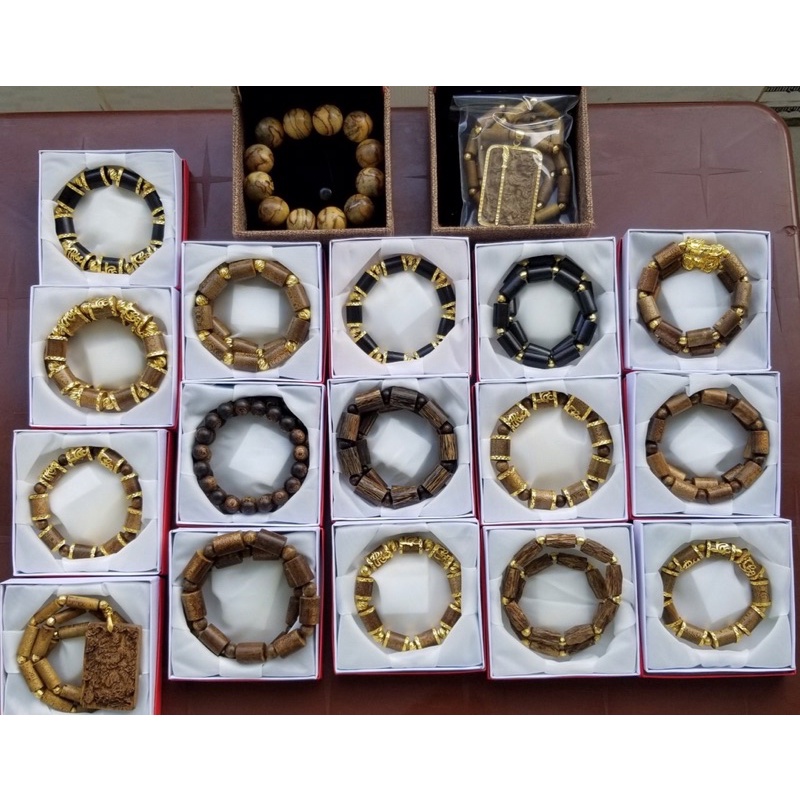 Vòng Tay Trầm Hương Bọc Vàng 2 Đầu