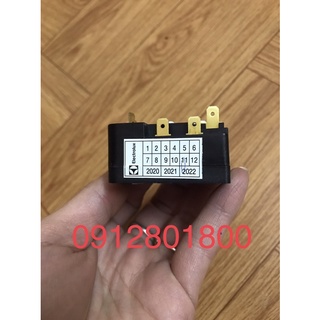 Rơ le tủ lạnh Electrolux 11 chân