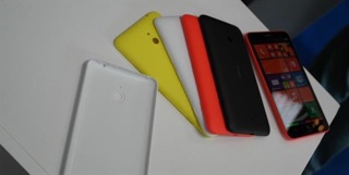 Lắp lưng Nokia Lumia 1320 (Microsoft)