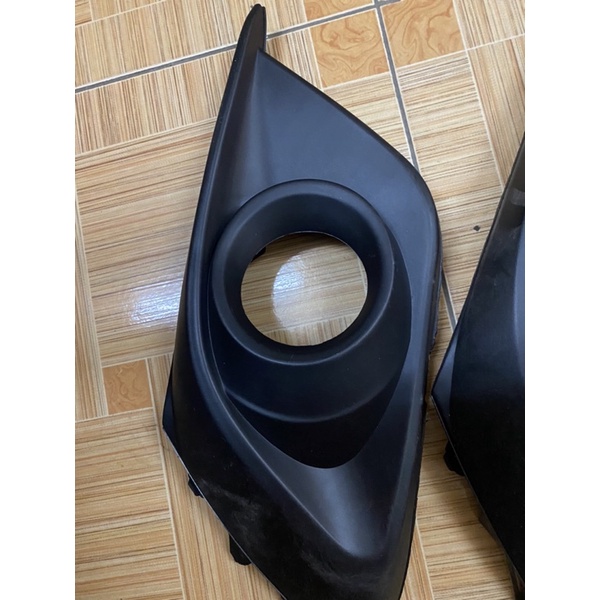Ốp đèn gầm Mazda 3 2014-2016