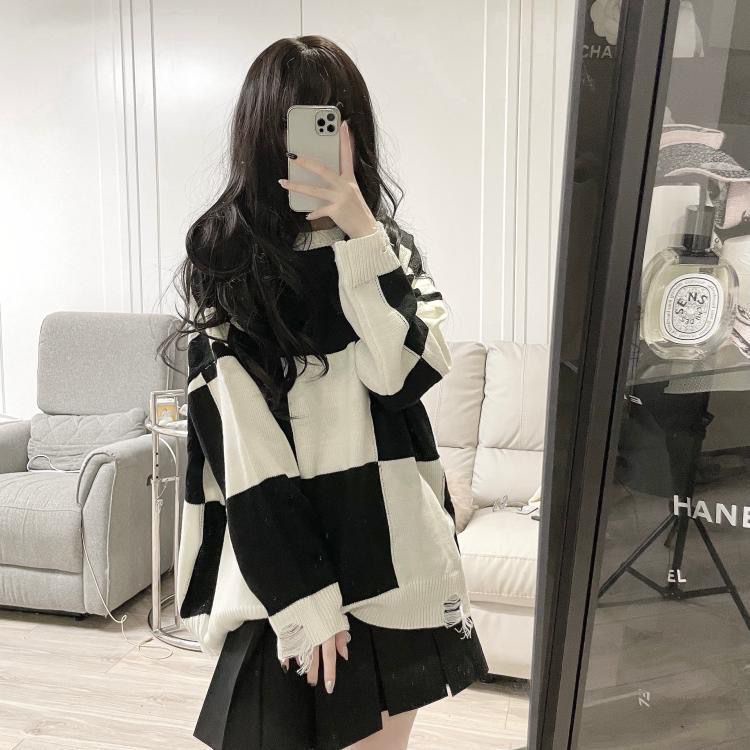Áo sweater chui đầu dáng rộng họa tiết sọc caro phong cách Nhật Bản thời trang thu đông mới cho nữ