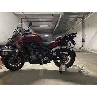 Ben nâng Motor 360 vuông cao cấp ( sơn tĩnh điện vân nổi )