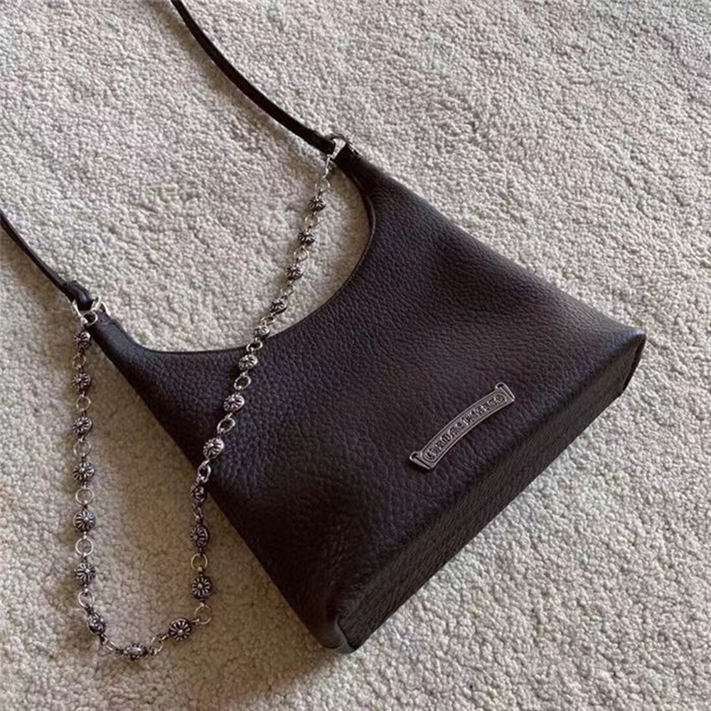 Túi Đeo Vai Hình Trái Tim Phối Dây Xích Phong Cách Retro Thời Trang