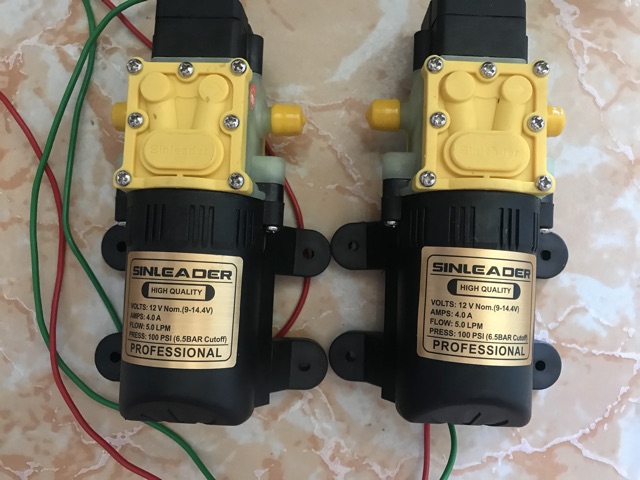 bơm tăng áp 12V Sinleader Lưu lượng 5L/phút ứng dụng làm bộ rửa xe phun sương tưới cây tưới lan...