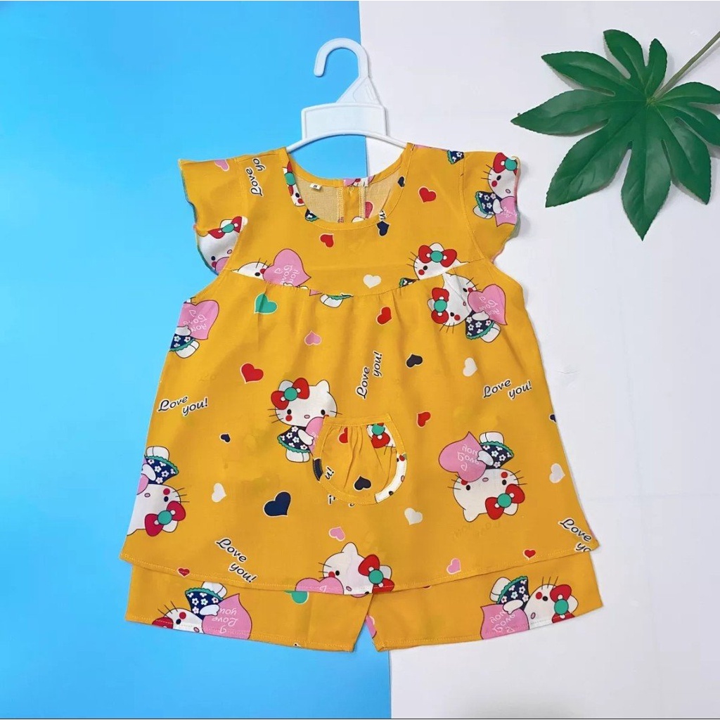 Combo 3 bộ đồ bộ tôn lanh cho bé gái từ 6-26kg, hoa văn ngẫu nhiên.