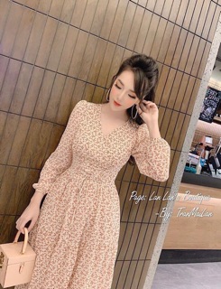 ĐẦM HỒNG HOA NHÍ ĐAN DÂY EO