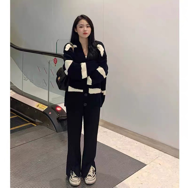 Cardigan Nữ Ulzzang Len GUMAX, Áo Khoác Len Hàn Quốc Phong Cách Trẻ Trung Cá Tính