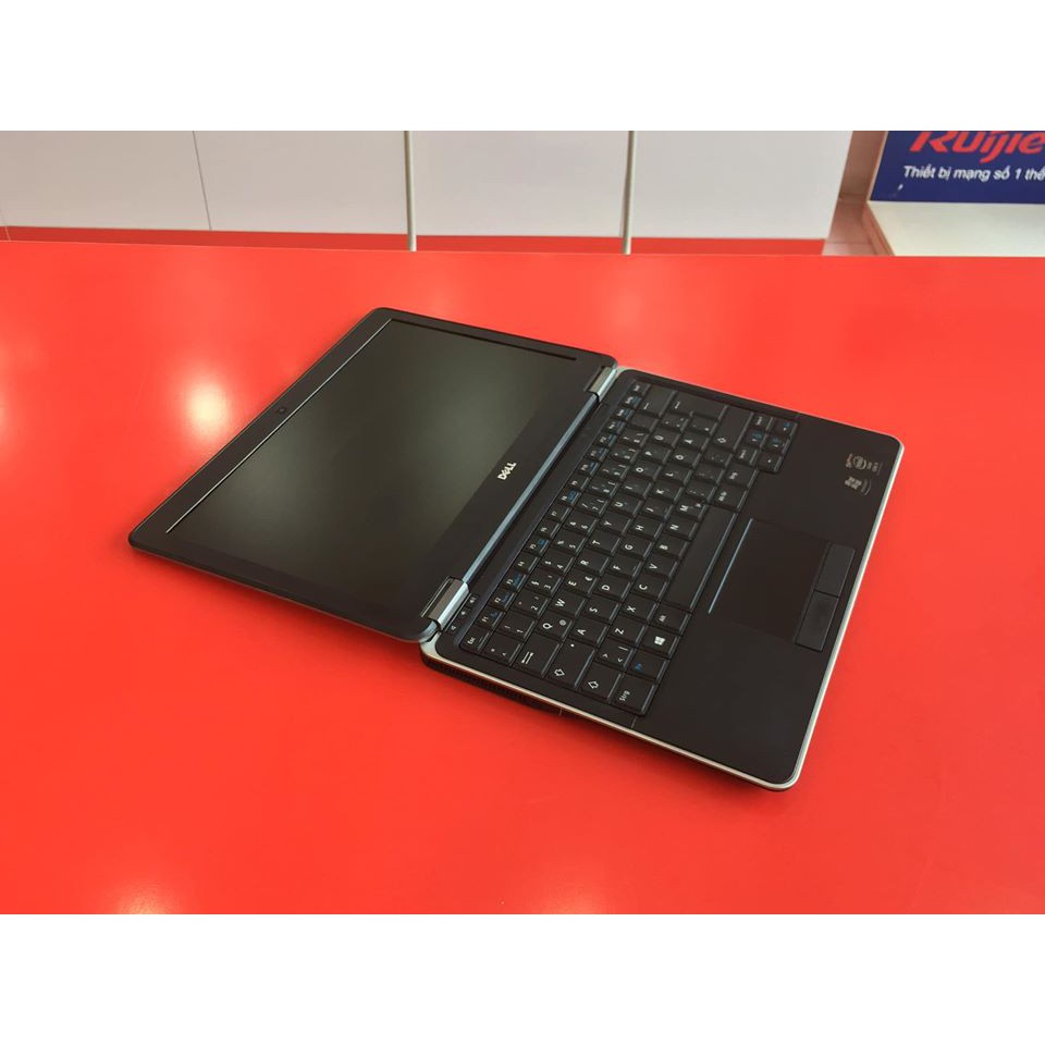 Laptop Dell Latitude E7240 Core i7