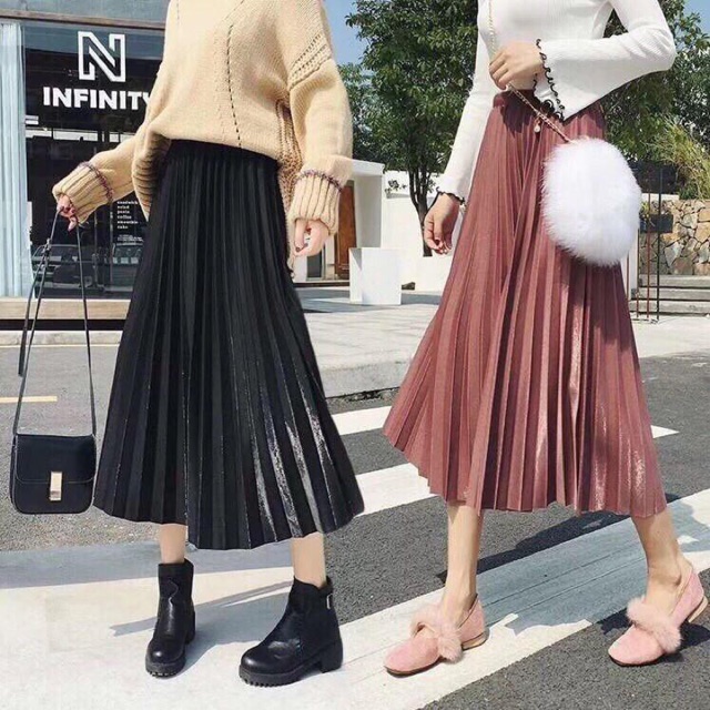 Chân váy nhũ xếp ly