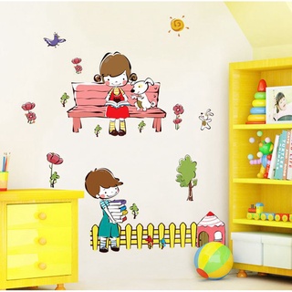 Decal dán tường bé đọc sách