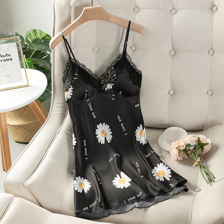 Váy ngủ lụa 2 dây họa tiết hoa cúc hot trend hàng nhập cao cấp có kèm đệm ngực | BigBuy360 - bigbuy360.vn