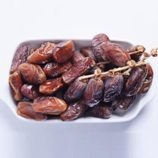 Chà là nguyên cành