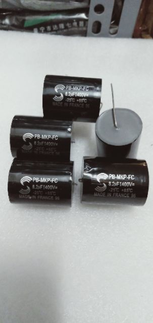 Tụ phân tần loa 8.2uf400v