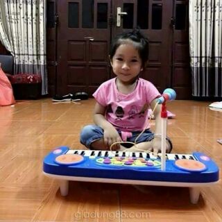 Đàn organ kèm mic hát cho bé