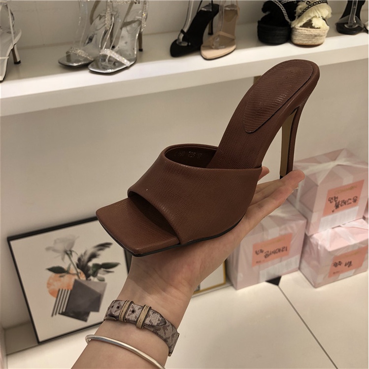 ♘❦●South Korea s Dongdaemun 2020 summer new style square head open toe casual personality temperament goddess super high heel sandals and slippers women