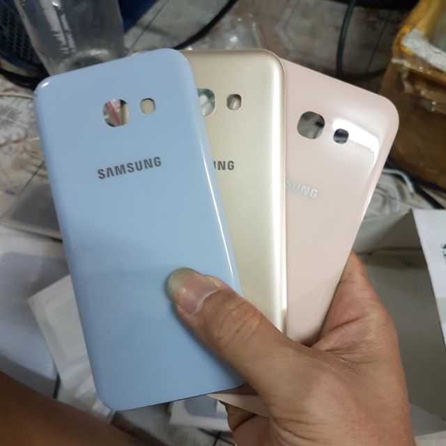 Nắp lưng Samsung A720 dành cho thợ thay thế
