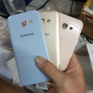 Nắp lưng Samsung A720 dành cho thợ thay thế