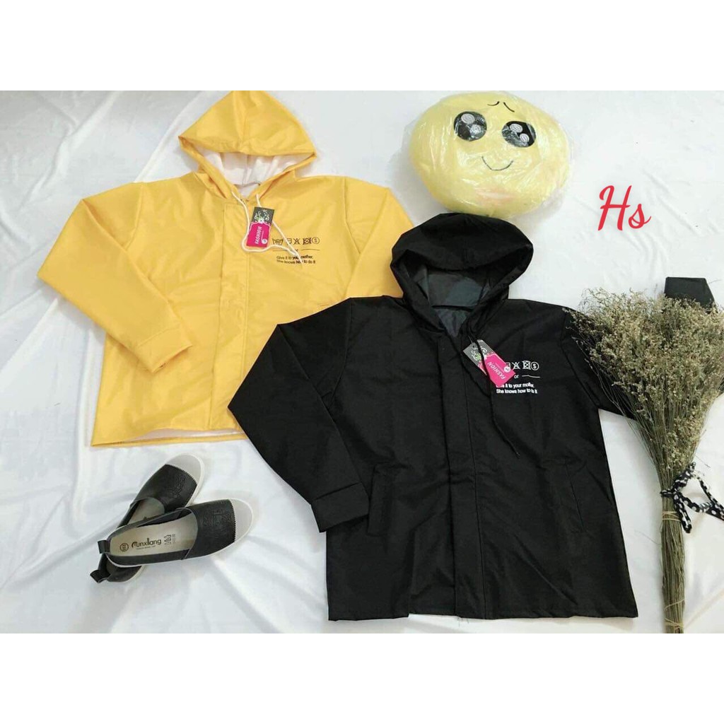 Áo Gió In Chữ Trước Ngực Form Rộng Daisy Boutique SP000582