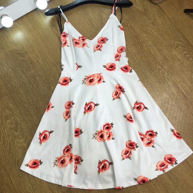 Đầm 2 dây đan dây lưng F.21